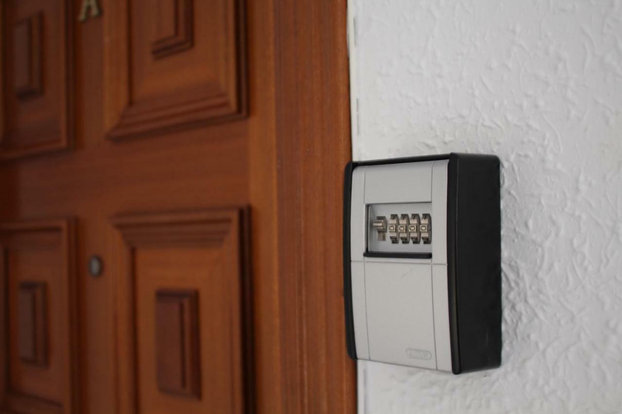 רונדה Apartamentos Nueva 13 מראה חיצוני תמונה